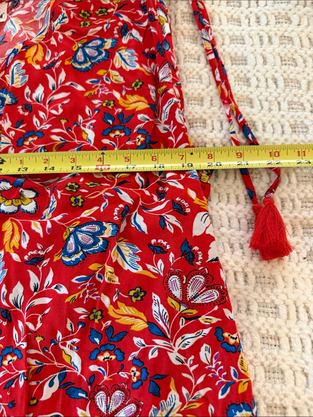 NWT Hester & Orchard Red Floral Sleeveless Top “Enjoy Life” Sz L - Picture 3 of 6